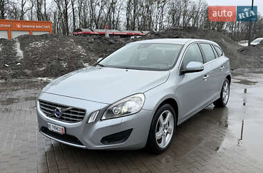 Універсал Volvo V60 2013 в Луцьку