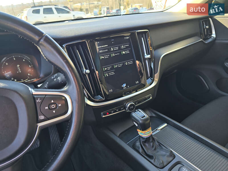 Універсал Volvo V60 2019 в Тернополі