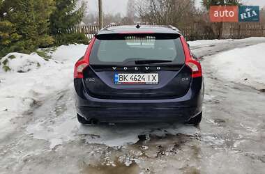 Универсал Volvo V60 2015 в Заречном фото 3 Универсал Volvo V60 2015 в Заречном