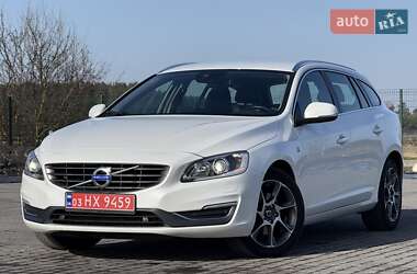 Универсал Volvo V60 2015 в Бродах