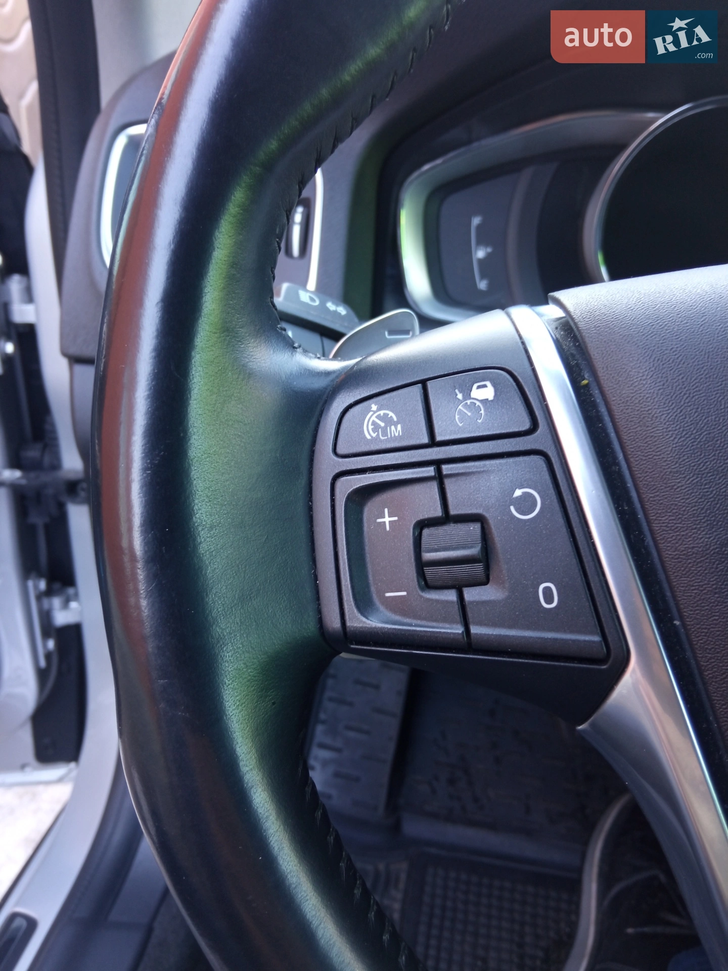 2013 Volvo V60 - мініатюра 12