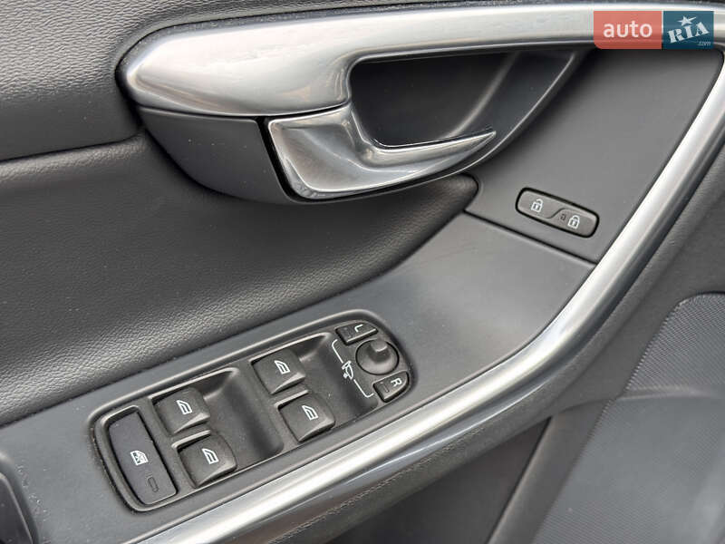 Універсал Volvo V60 2014 в Івано-Франківську фото 31 Універсал Volvo V60 2014 в Івано-Франківську