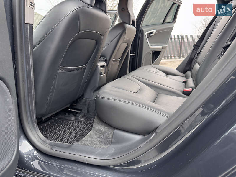 Універсал Volvo V60 2014 в Івано-Франківську фото 38 Універсал Volvo V60 2014 в Івано-Франківську