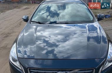 Универсал Volvo V60 2012 в Изюме