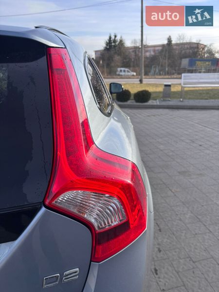 Универсал Volvo V60 2018 в Дрогобыче