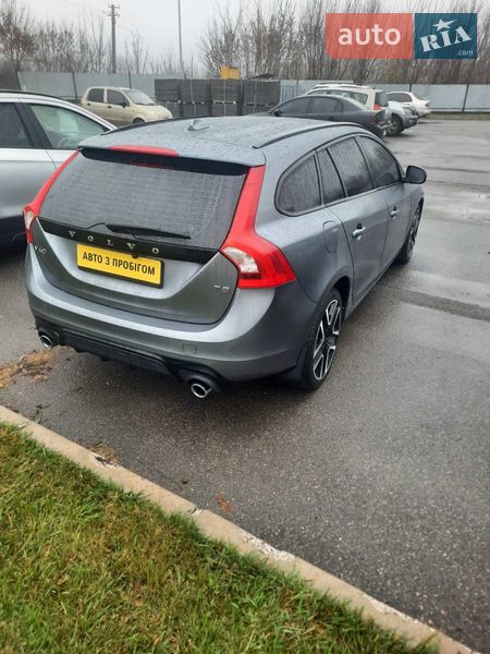 Універсал Volvo V60 2017 в Полтаві
