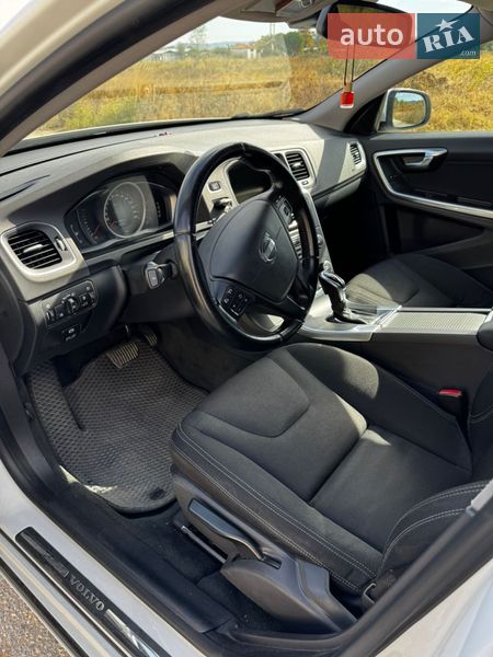 Универсал Volvo V60 2013 в Нежине