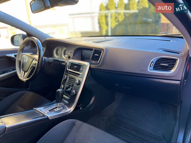 Универсал Volvo V60 2010 в Стрые