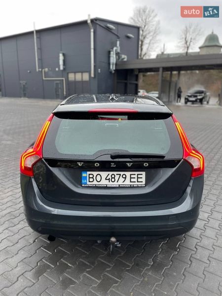 Універсал Volvo V60 2011 в Зборові