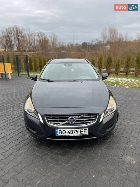 Універсал Volvo V60 2011 в Зборові