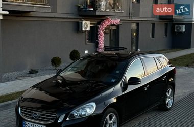 Универсал Volvo V60 2011 в Львове