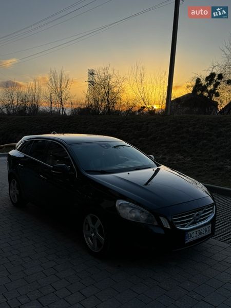 Универсал Volvo V60 2011 в Львове