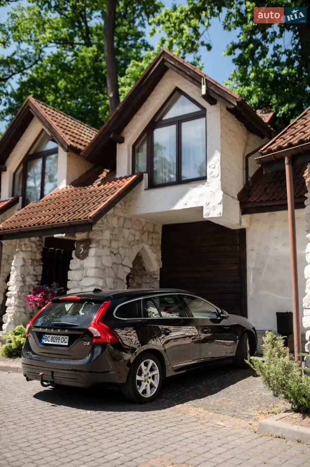 2015 Volvo V60 - мініатюра 15