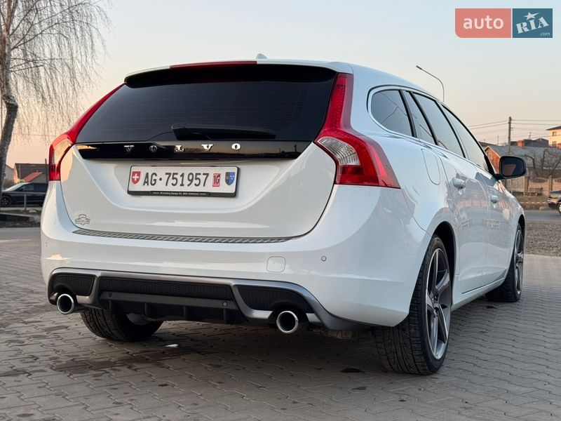Универсал Volvo V60 2011 в Луцке