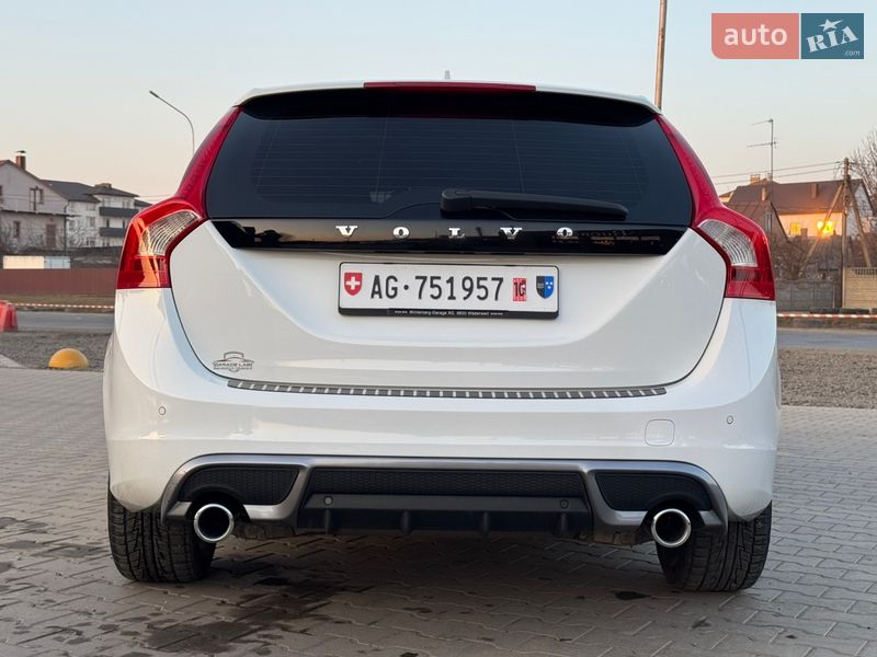 Универсал Volvo V60 2011 в Луцке