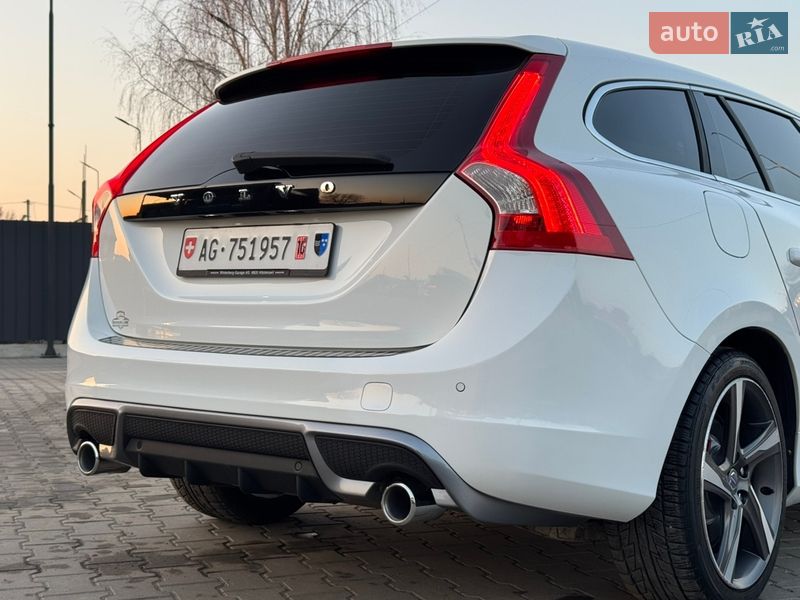 Универсал Volvo V60 2011 в Луцке