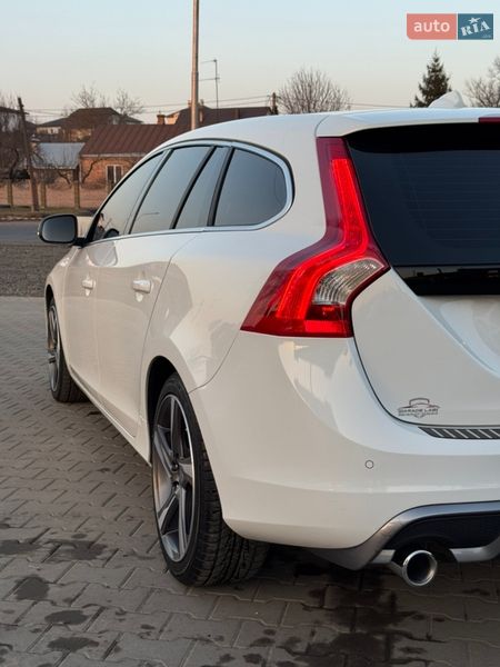 Универсал Volvo V60 2011 в Луцке