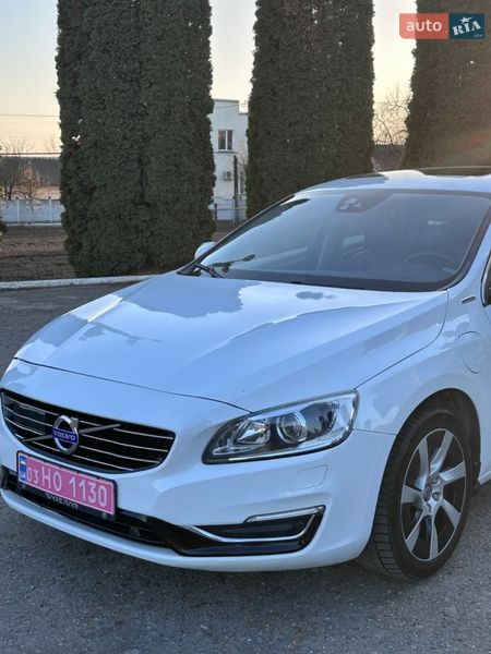 Універсал Volvo V60 2014 в Дубні