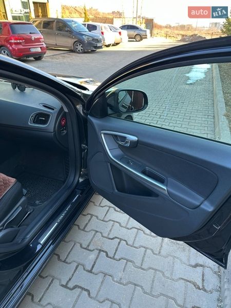 Универсал Volvo V60 2011 в Хмельницком