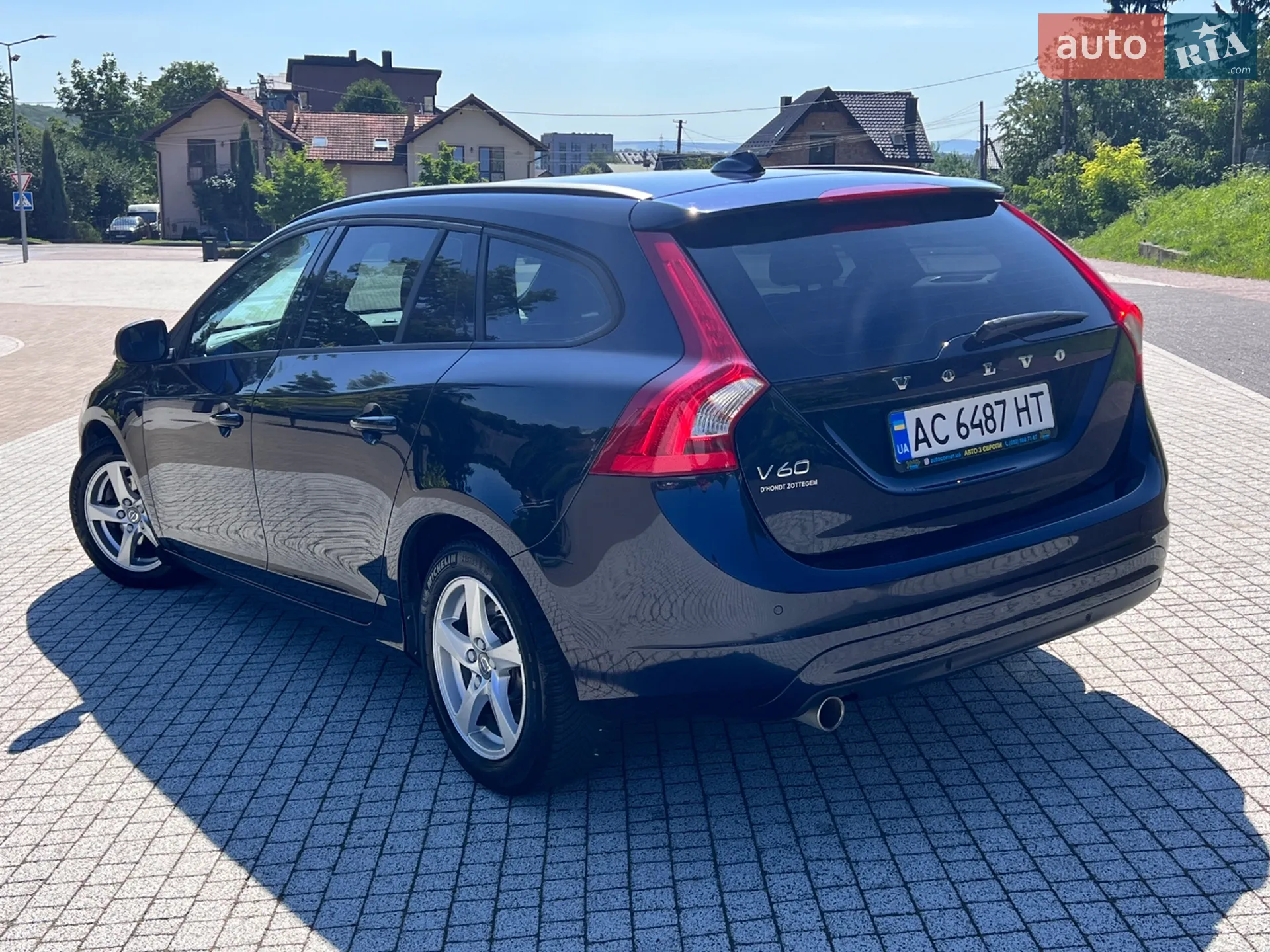 2016 Volvo V60 - мініатюра 12