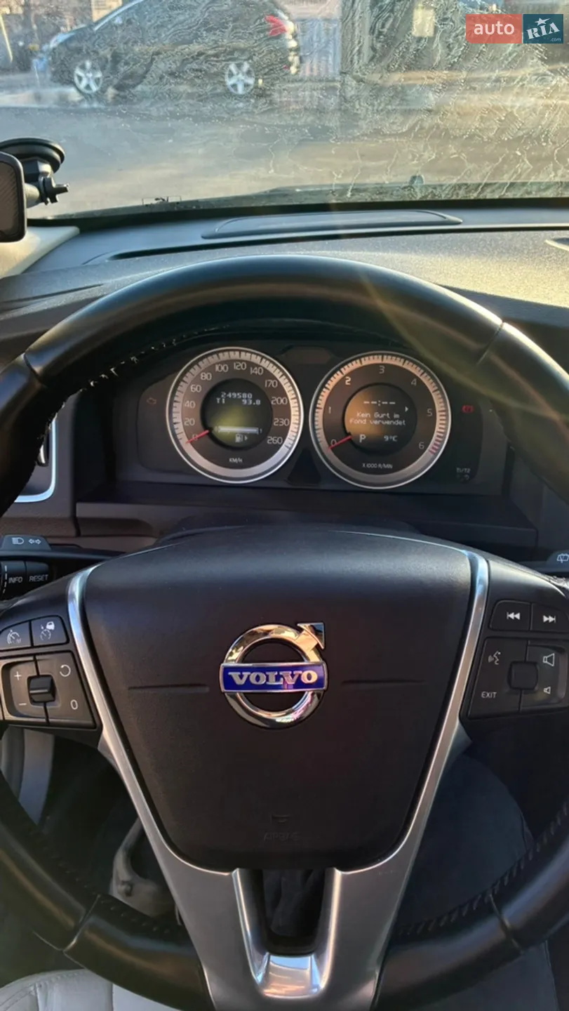 2011 Volvo V60 - мініатюра 10