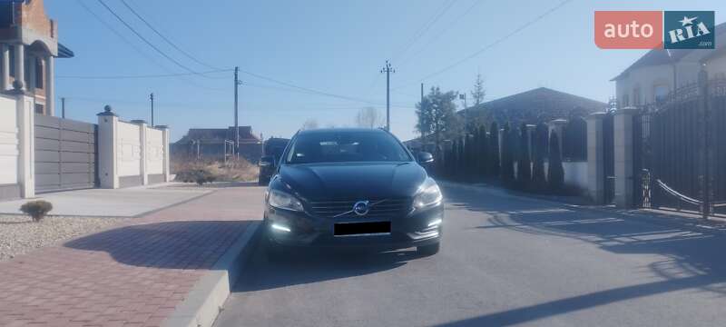 Універсал Volvo V60 2014 в Львові фото 22 Універсал Volvo V60 2014 в Львові