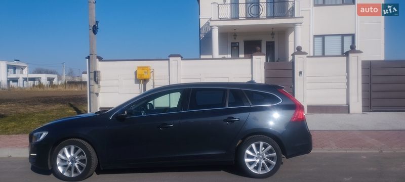 Універсал Volvo V60 2014 в Львові фото 27 Універсал Volvo V60 2014 в Львові