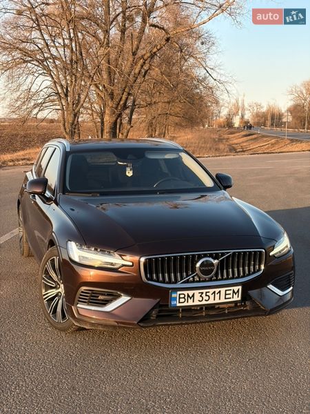 Универсал Volvo V60 2020 в Ромнах