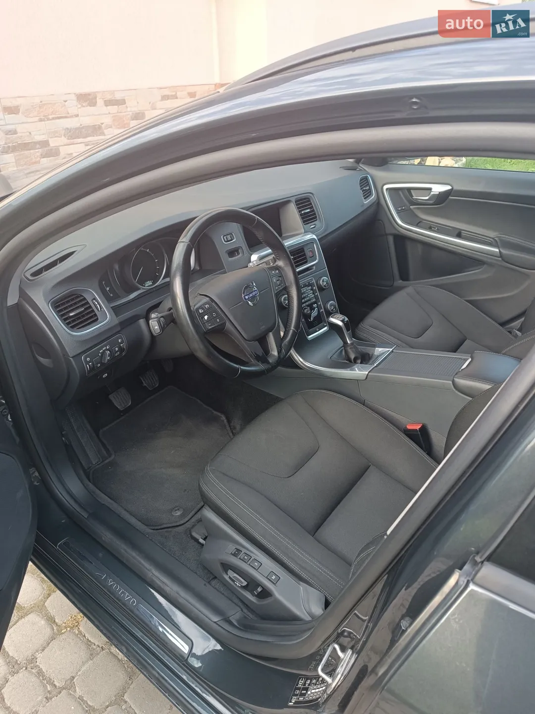 2016 Volvo V60 - мініатюра 9