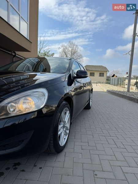 Универсал Volvo V60 2013 в Калуше