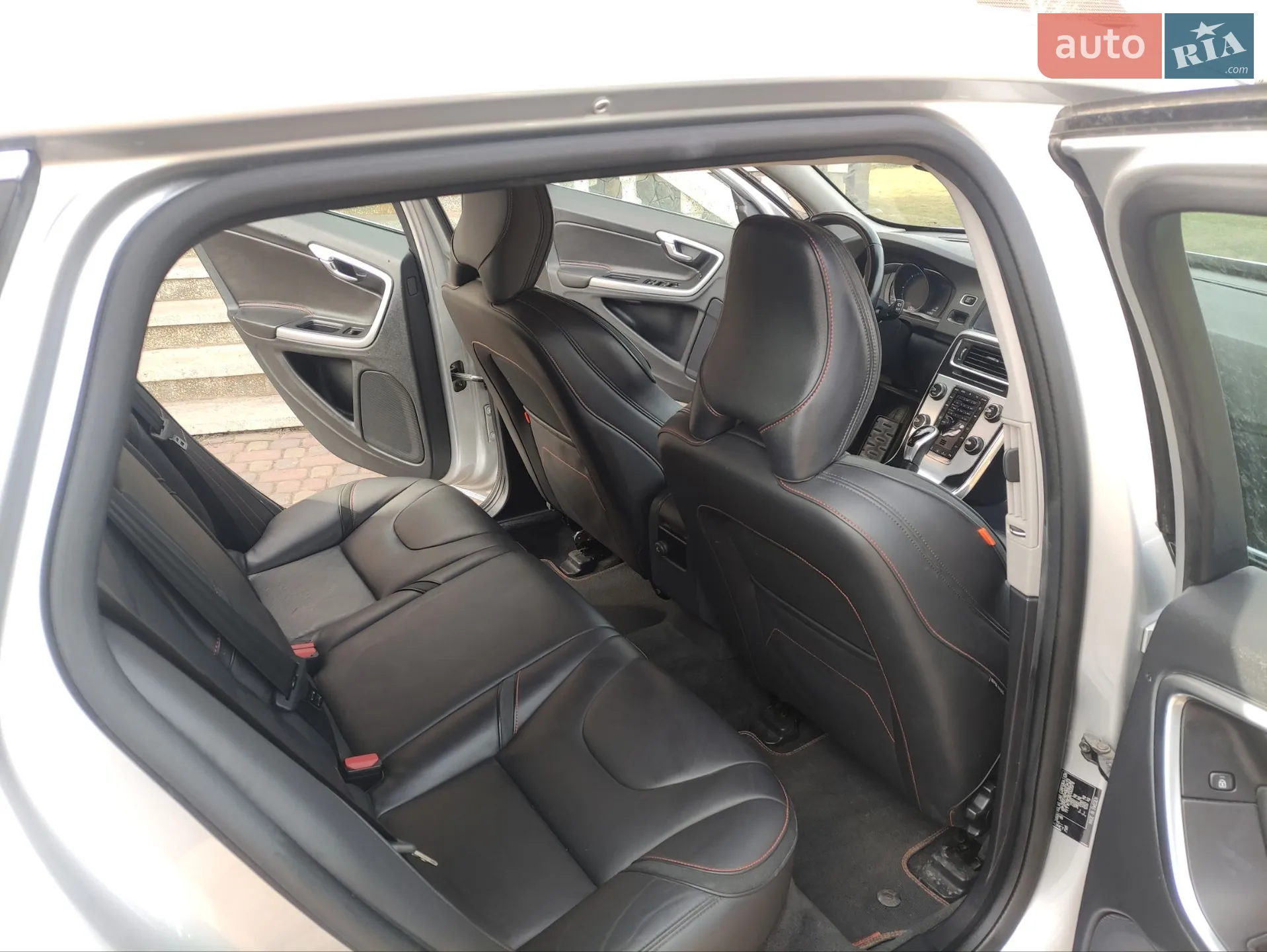 2016 Volvo V60 - мініатюра 33
