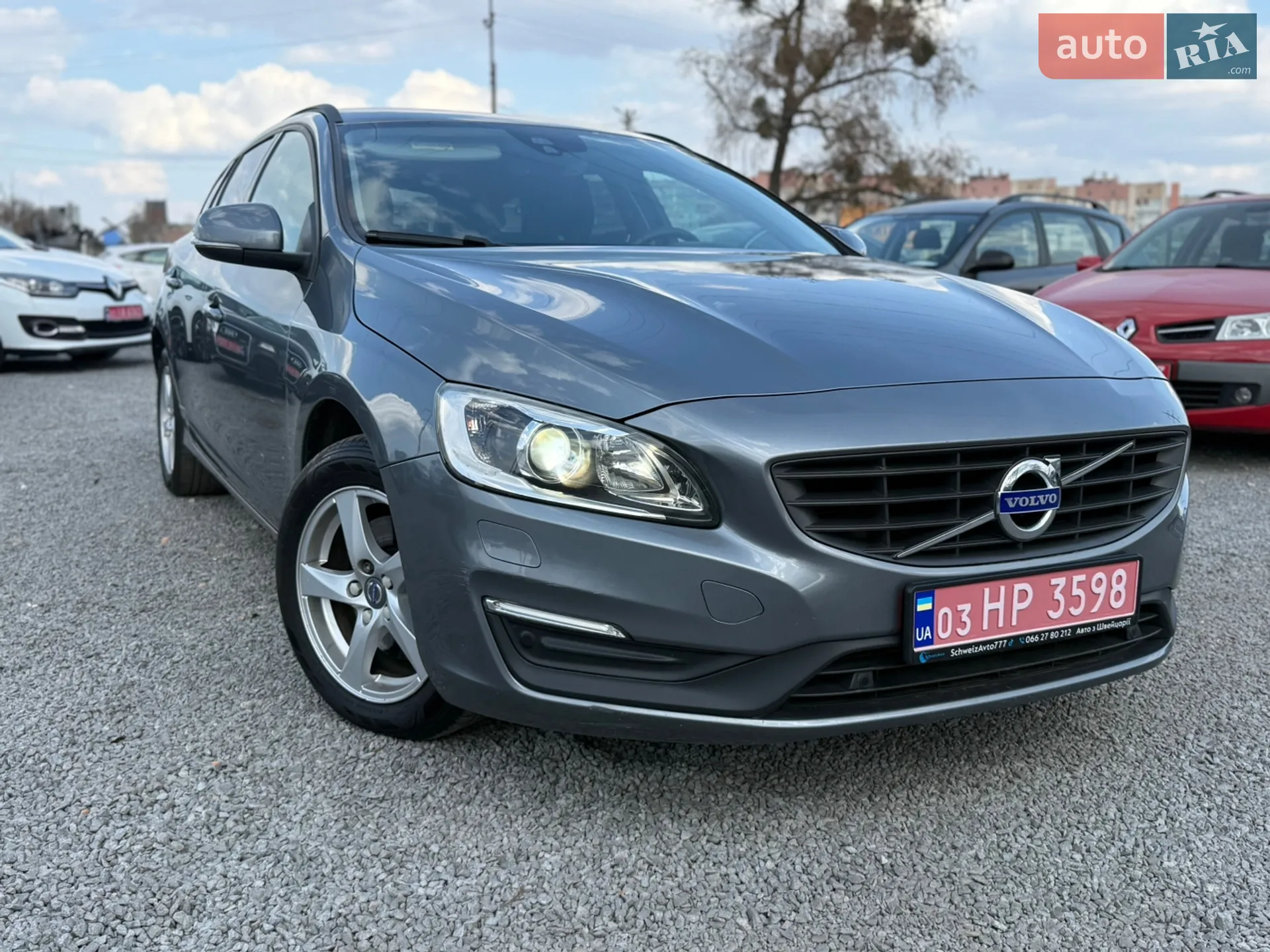 2016 Volvo V60 - мініатюра 4