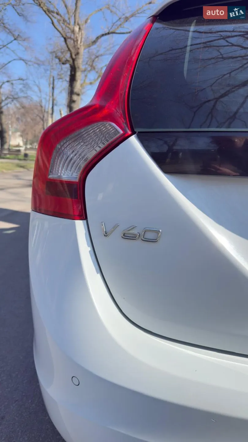 2012 Volvo V60 - мініатюра 9