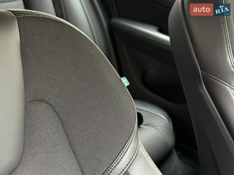 Универсал Volvo V60 2020 в Тернополе фото 66 Универсал Volvo V60 2020 в Тернополе