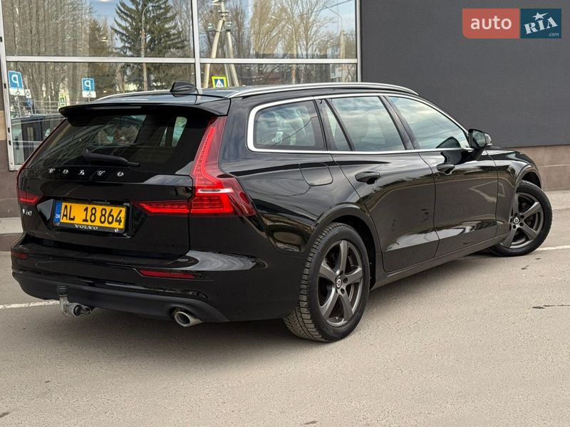 Універсал Volvo V60 2019 в Тернополі
