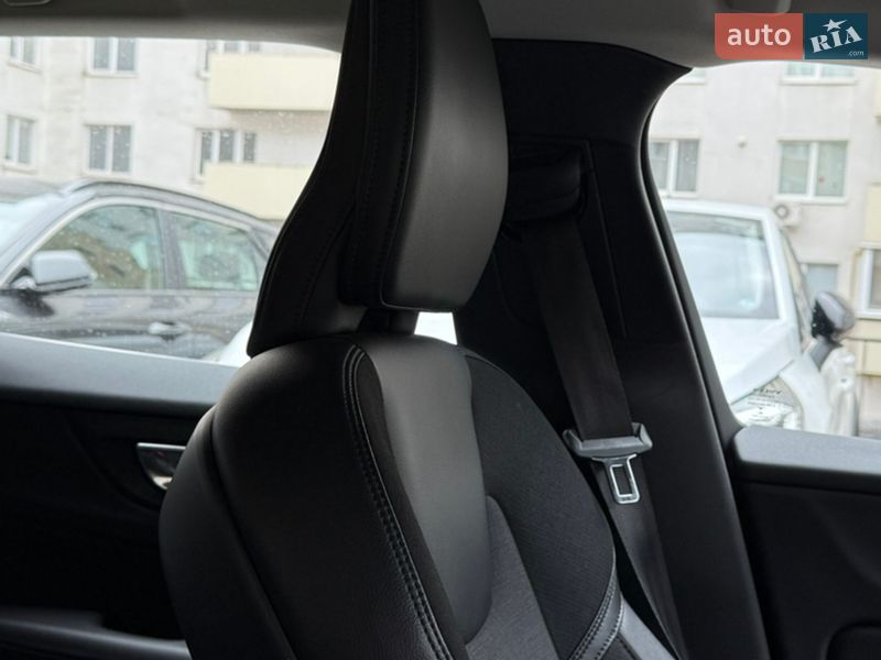 Універсал Volvo V60 2019 в Тернополі