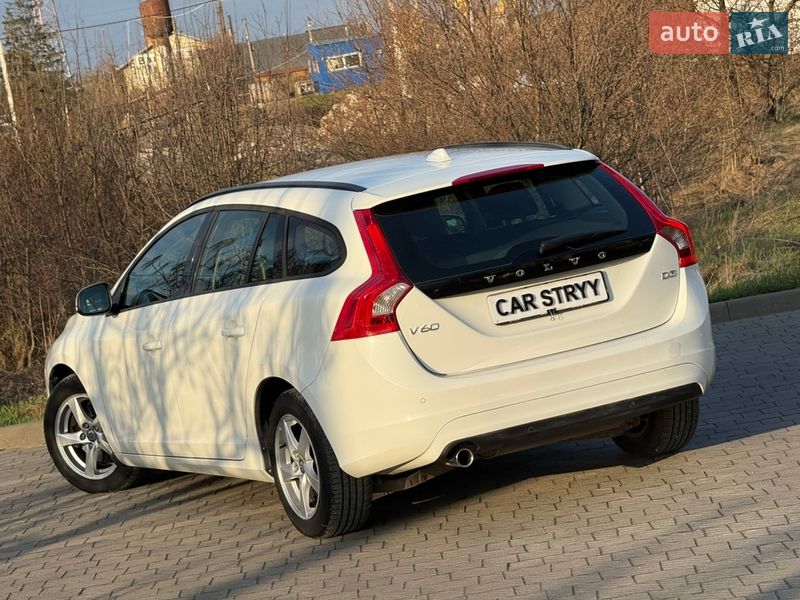 Универсал Volvo V60 2014 в Стрые фото 19 Универсал Volvo V60 2014 в Стрые