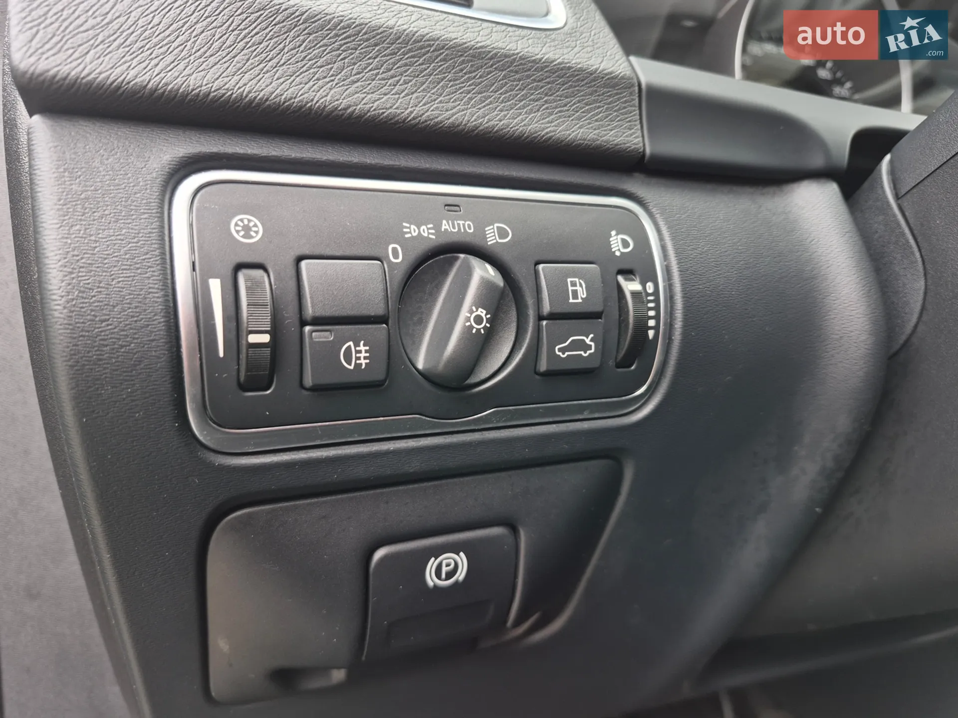 2015 Volvo V60 - мініатюра 39