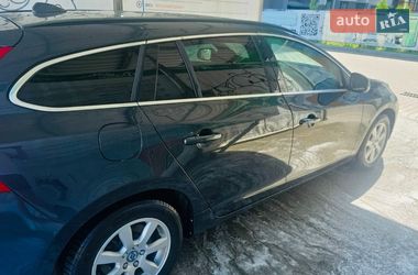 Универсал Volvo V60 2013 в Киеве