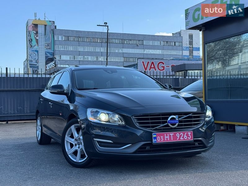Універсал Volvo V60 2014 в Києві