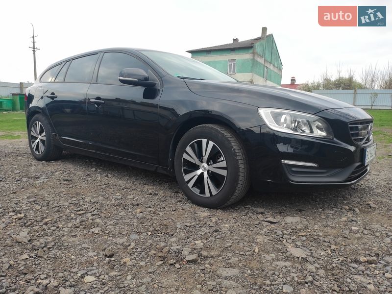 Volvo V60 2015