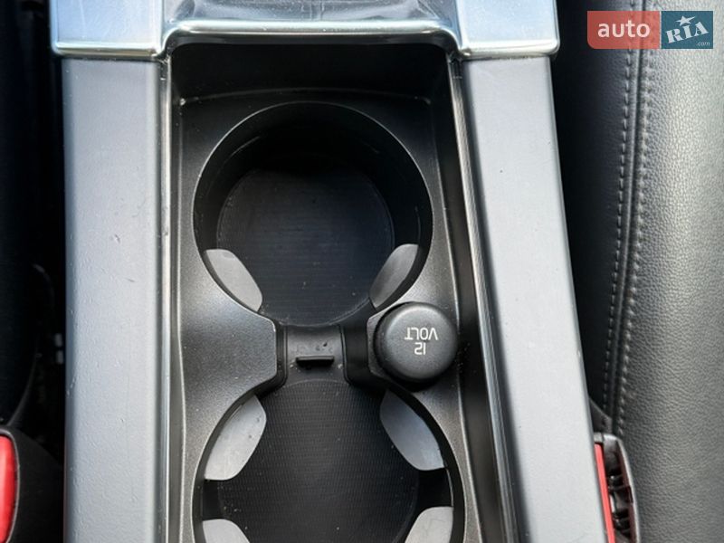 Універсал Volvo V60 2014 в Щасливе