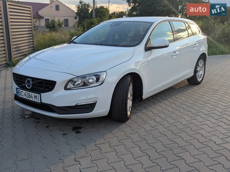 Volvo V60 2016