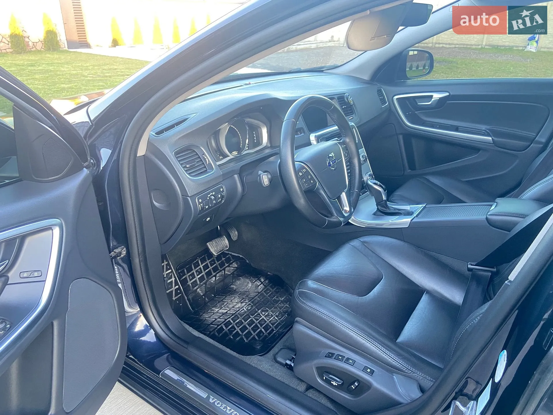 2017 Volvo V60 - мініатюра 10
