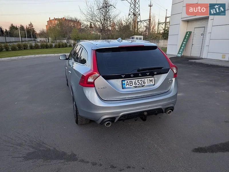 Volvo V60 2014 VIN YV1GWAA50F1224512 фото оголошення 13 з 126