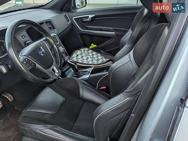 Volvo V60 2014 VIN YV1GWAA50F1224512 фото оголошення 30 з 126