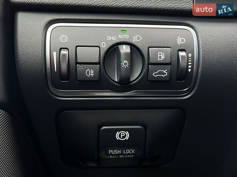 Универсал Volvo V60 2014 в Коломые фото 18 Универсал Volvo V60 2014 в Коломые
