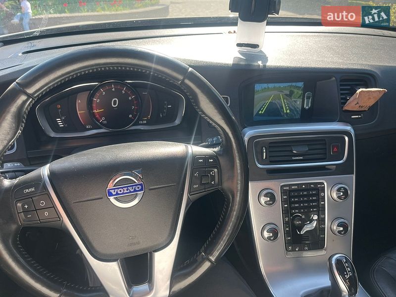 Универсал Volvo V60 2016 в Смеле