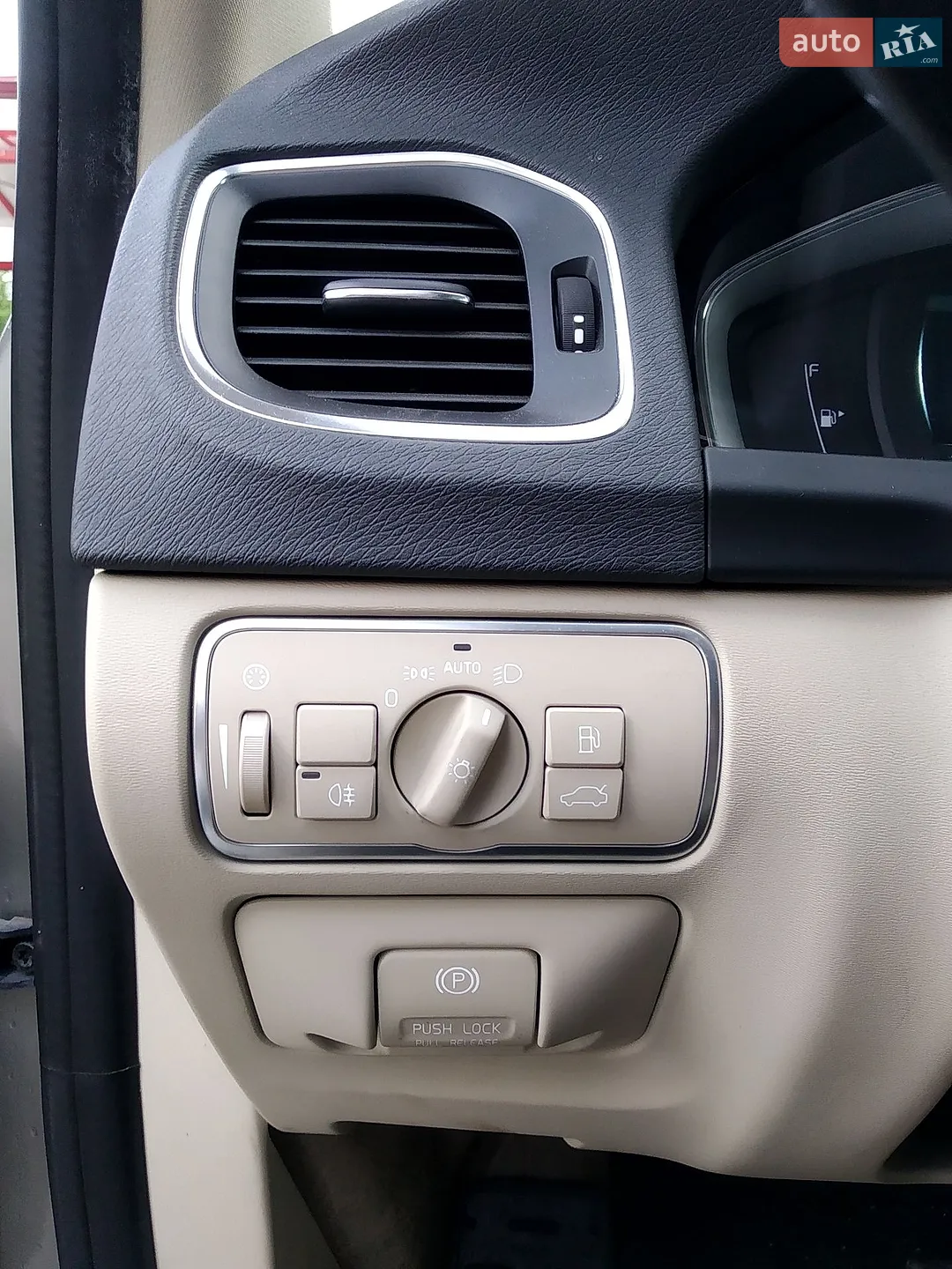 2013 Volvo V60 - мініатюра 18