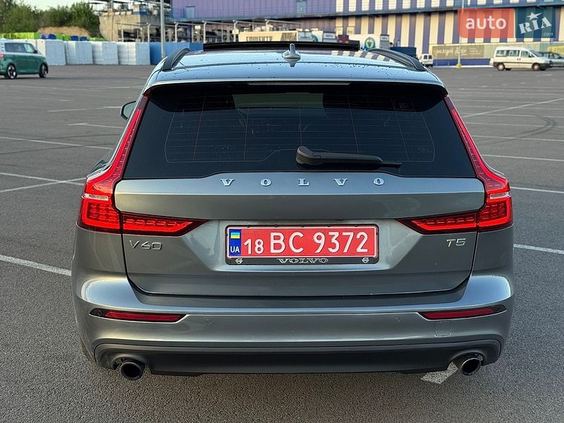Универсал Volvo V60 2019 в Ровно